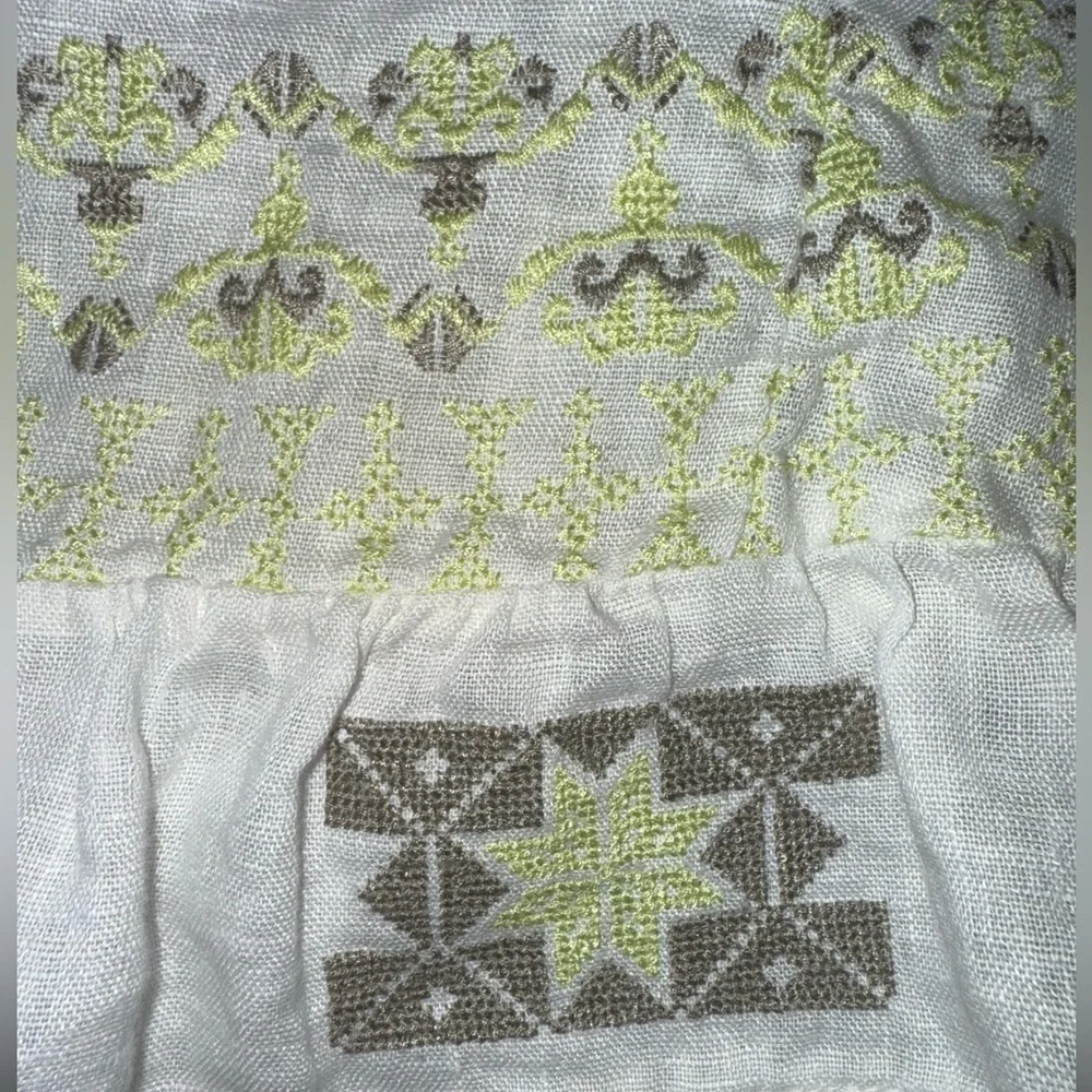 Johnny Was Biya White Linen Embroidered Boho Tunic Top S Aztec Festival Coastal - Picture 9 of 12
